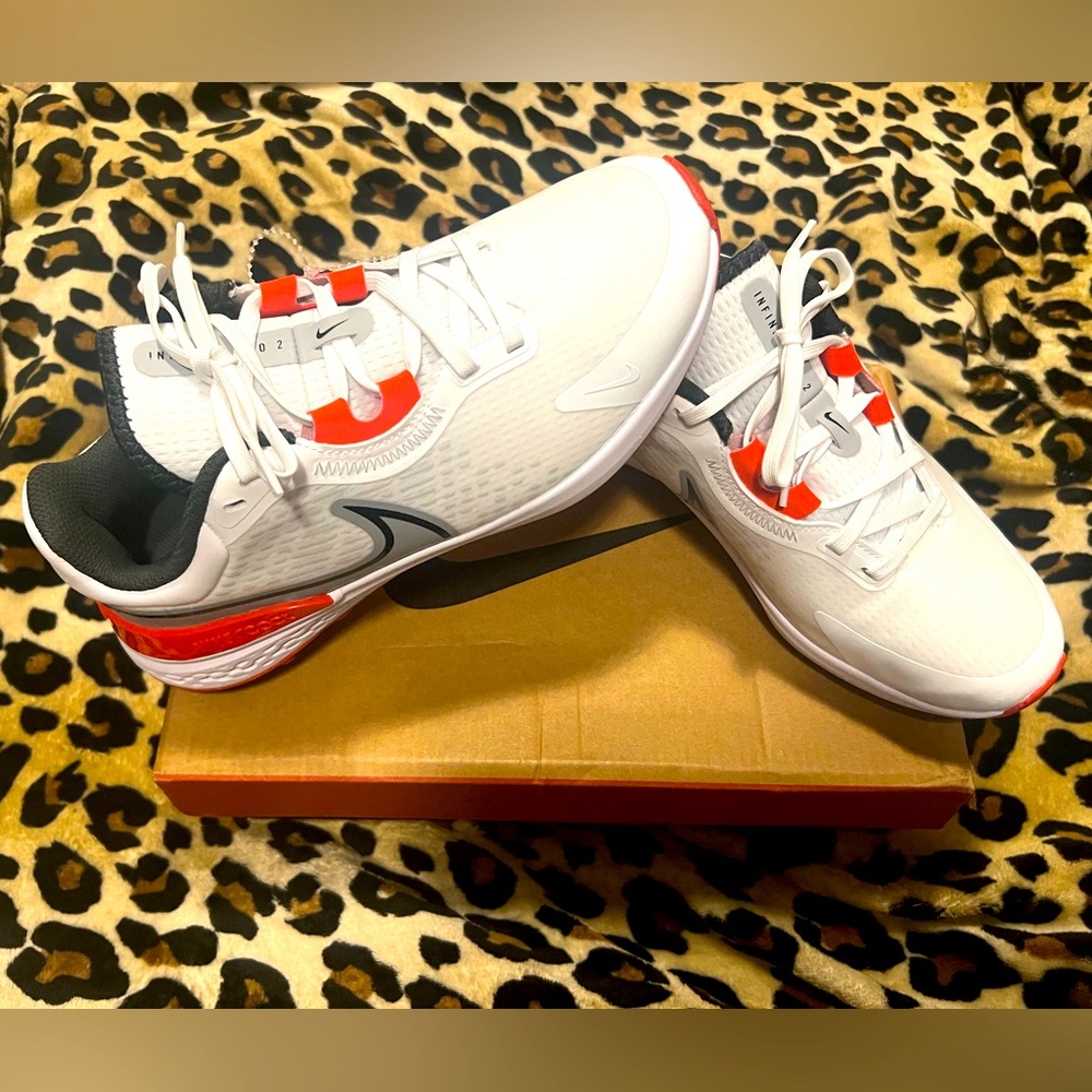 Nike Infinity Pro 2
Women’s Golf Shoes